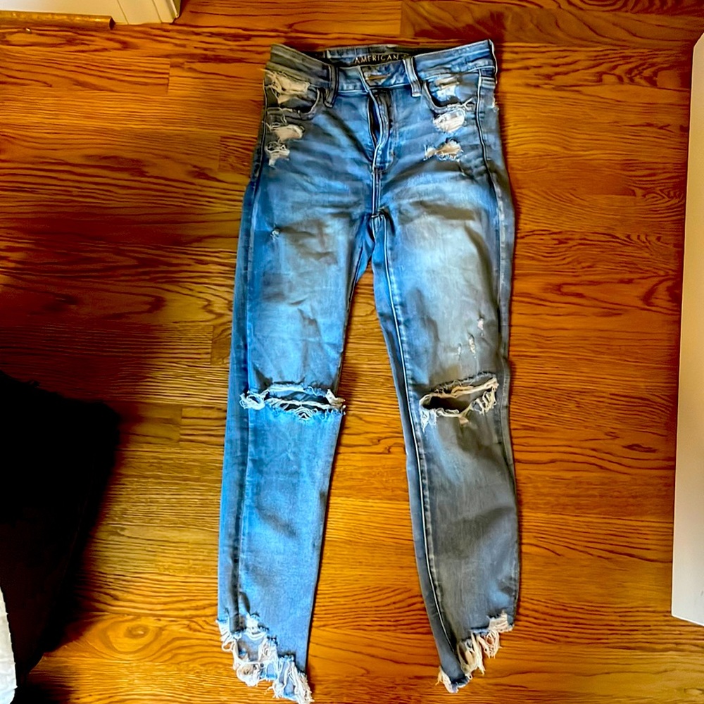 American eagle distressed jean